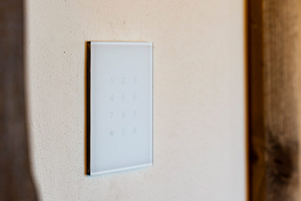 immagine tastierino ingresso camera